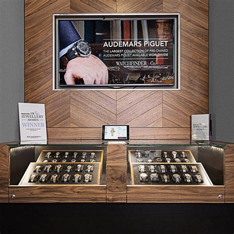 watchfinder bluewater stock.